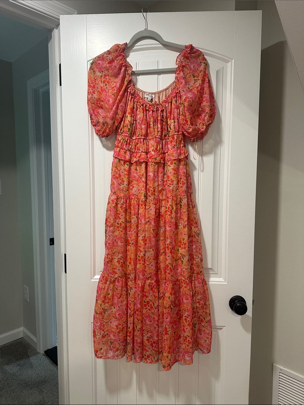NSR Pink Floral Puff-Sleeve Tiered Maxi Dress